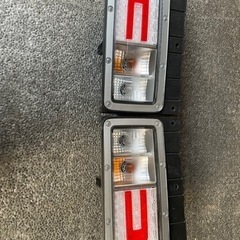 【ネット決済・配送可】日野トラック純正LEDテールランプ