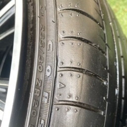 アローネ 20インチ アルミホイール  トヨタ車などに　225/235  クラウンで使用 アローネ 20インチ アルミホイール トヨタ車などに 225/235 クラウンで