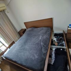 IKEA MALM フールセット（160x200 cm）：ベッド...