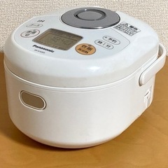 【取引終了】炊飯器(３合炊き)　パナソニック　SR-KA055 白
