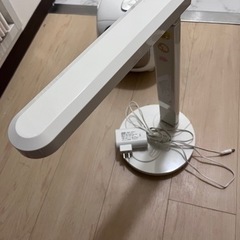 電気スタンド　IKEA  2019年製