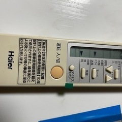 窓枠エアコン (Haier)
