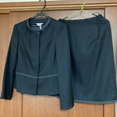 ⭐️最終お値下げしました❗️卒入学式用スーツ　サイズ11AR