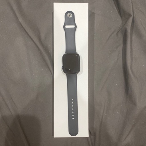Apple Watch Series 7（GPSモデル）- 45mmミッドナイトアルミニウムケースとミッドナイトスポーツバンド