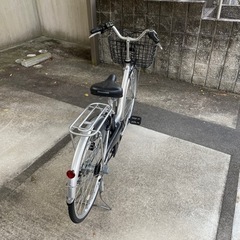 電動アシスト自転車(1年使用)26インチ