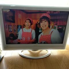 HITACHI　32型液晶テレビ録画機能付き！※訳ありのためお安...