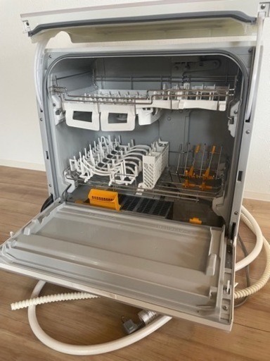 Panasonic 食洗機　置き型食洗機　　保証書付き　食器洗い乾燥機　2017年製