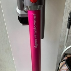 新生活に！】ダイソン v7 掃除機
