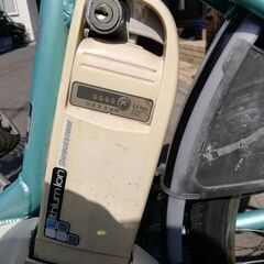 ブリヂストン　A22 スティラ stila リチウム4AH 3段26型　LED　充電器付き　blue white 狭山市引き取り限定