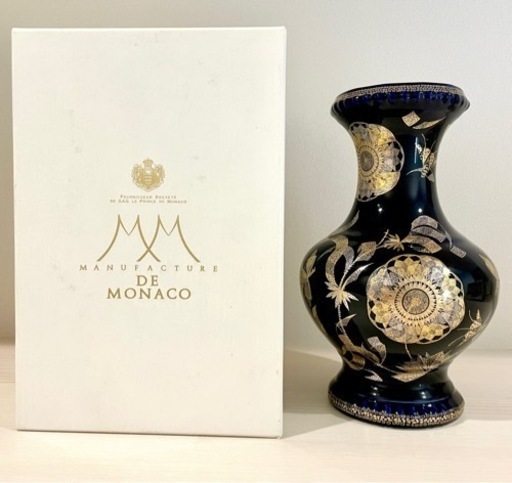 花瓶　manufacturer de Monaco