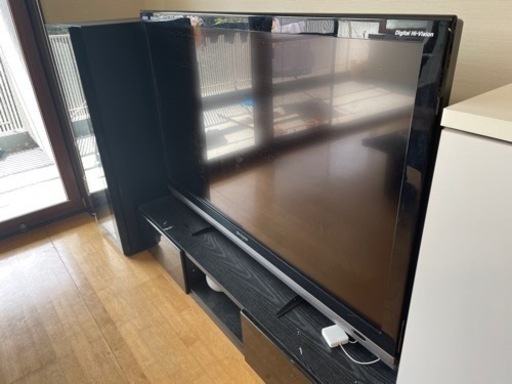 60インチAQUOS LC-60DS6とテレビ台