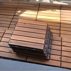 IKEA木製デッキ用パネル(18ピース)