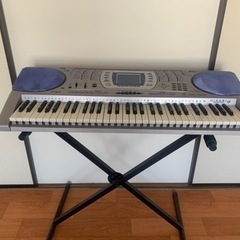 CASIO電子ピアノ(61鍵盤)