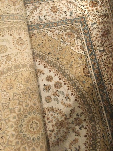 トルコ絨毯　カーペット