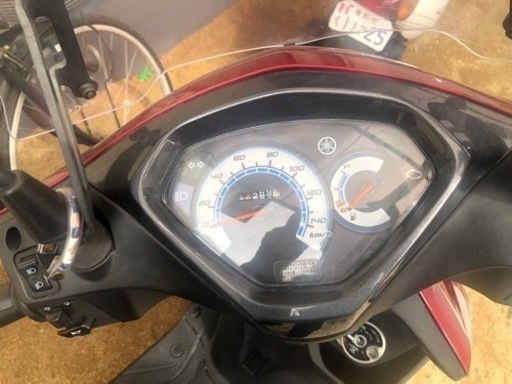 最終値下げ)アクシスz 125 売ります。自賠責保険・リアボックスあり