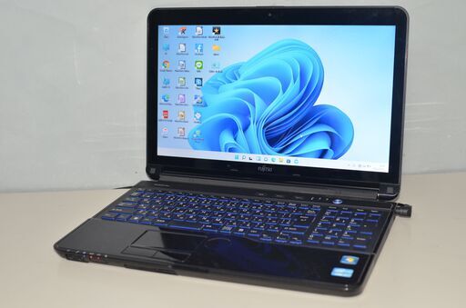 最新Windows11+office 新品爆速SSD480GB 富士通 LIFEBOOK AH77/G i7-2670QM/8GB/15.6インチ/ブルーレイ/USB3.0/Webカメラ/便利なソフト多数
