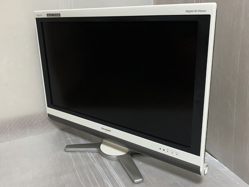 シャープ 液晶テレビ LC-32DE5 リモコン付きを、3,000円でお譲りいたします。