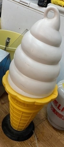 アイスクリーム　置き物　看板