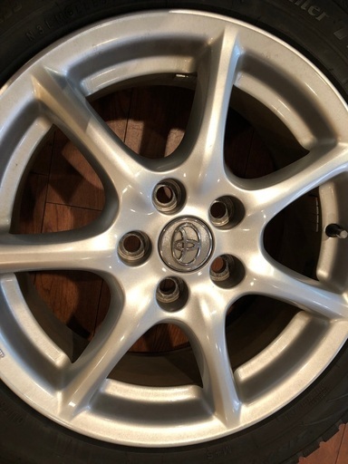 エスティマ アエラス ACR50W、AHR20純正１７インチ アルミホイール17X7J 50、スタッドレスタイヤ4本セットきれいな状態だと思います。