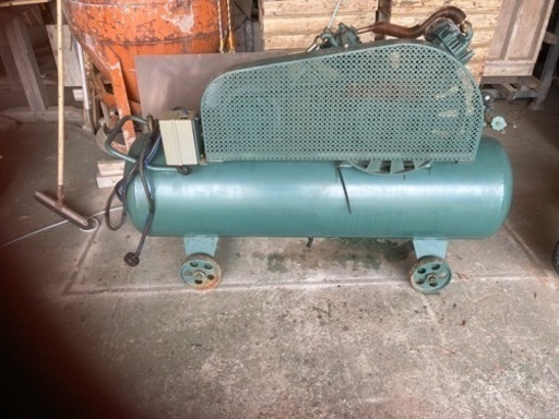 中古　コンプレッサー