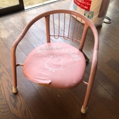 無料⭐︎子供用の椅子
