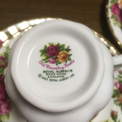 3月末終了ロイヤルアルバート Royal Albert 英国製 オリジナル