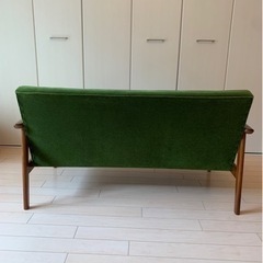 カリモク60　Kチェア　2シーター　モケットグリーン