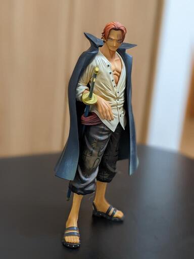 赤髪のシャンクス フィギュア 優 北高崎のフィギュアの中古あげます 譲ります ジモティーで不用品の処分