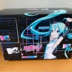 【新品】ドンキ×MTV×初音ミク　コラボスニーカー