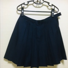 【未使用に近い】制服プリーツスカート夏用フォーマル　濃紺　日本製