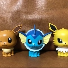 【ネット決済】イーブイ サンダー シャワーズ　ポケモン　フィギュア