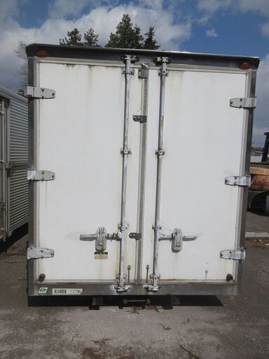 ♪八街SE61♪物置♪コンテナ♪手頃♪丈夫♪アルミ冷蔵箱♪