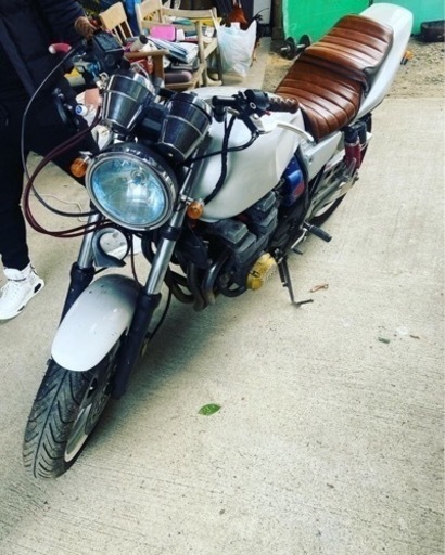 ヤマハ XJR400 4HM