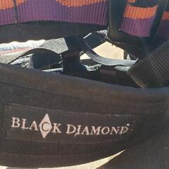 お値引きしました。ハーネスBlack Diamond製　おまけ付き