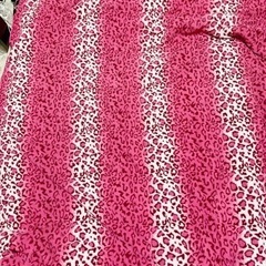【ネット決済】中古♡ピンク可愛い豹柄布団 