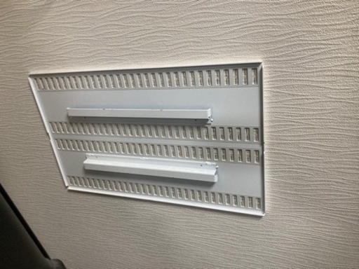 ★値下げ！ハイセンステレビ40型＋壁美人