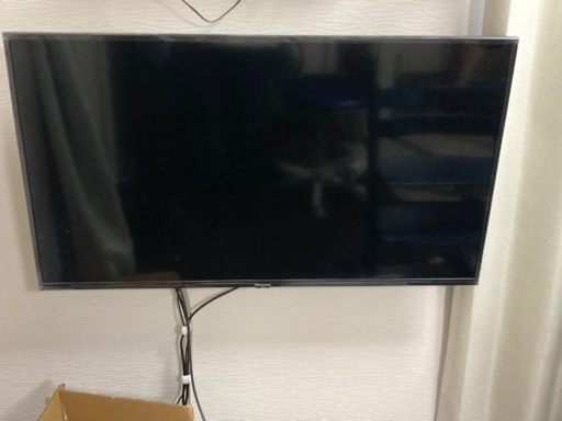 ★値下げ！ハイセンステレビ40型＋壁美人