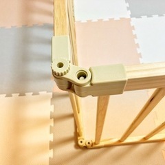 【訳あり】木製ベビーサークル　折りたたみ式 - 子供用品