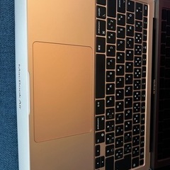 （受け渡し予定者が決まりました）MacBook Air M1 チップ／メモリー16gb