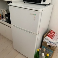【譲ります】冷蔵庫　　ヤマダ電機2014年製　YRZ-C09B1