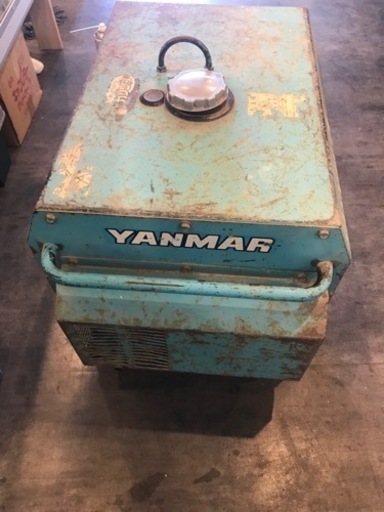 【中古】ヤンマー 発電機 YSG-2000SS