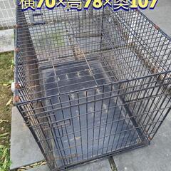 ペット用(犬、猫)の小屋