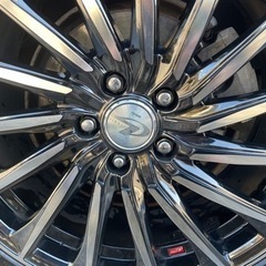 レオニス　タイヤホイール　17インチ　4本セット