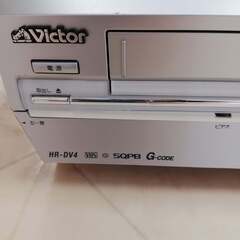 JVC Victor DVDプレーヤー一体型VHSハイファイビデオ HR-DV4 ヨドバシ.com - Victor ビクター HR-DV4 [DVDプレーヤー一体型