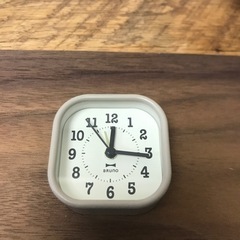 42)BRUNO手のひらサイズの時計
