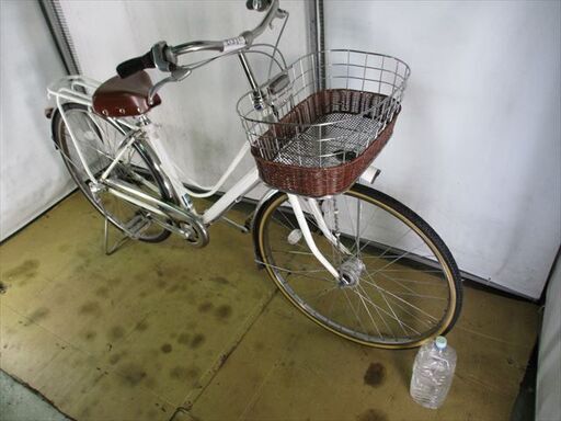 B812 限定特価 整備済み☆ブリヂストン カジュナ ホワイト☆ 人気 中古  