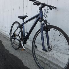 スペシャライズドのクロスバイク クロストレイル　中古自転車 393