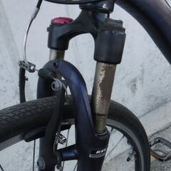 スペシャライズドのクロスバイク クロストレイル　中古自転車 393