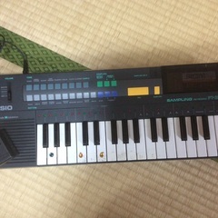 電子ピアノ11