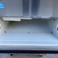 キャンセルでました！動作OK 清掃済み サンヨー　製氷機　単相100V